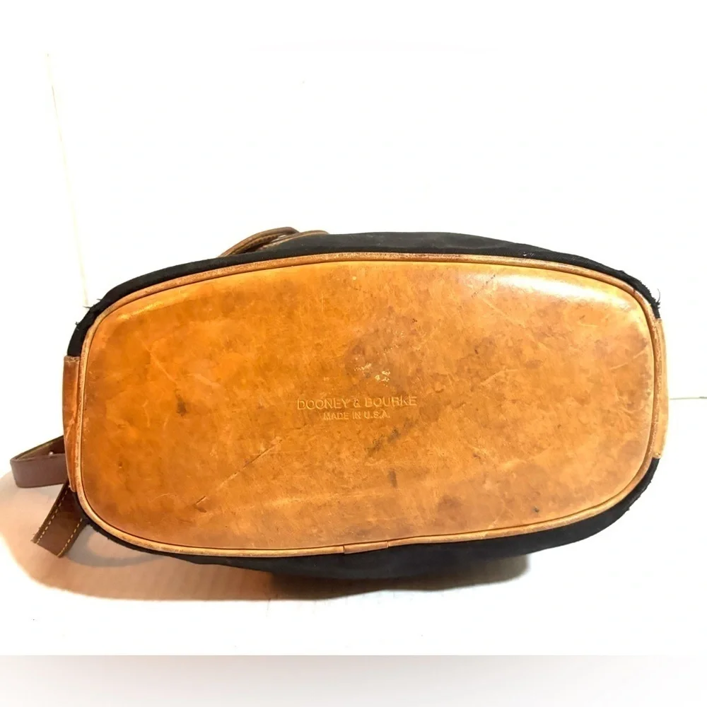Elegant Black and Brown Bucket Bag